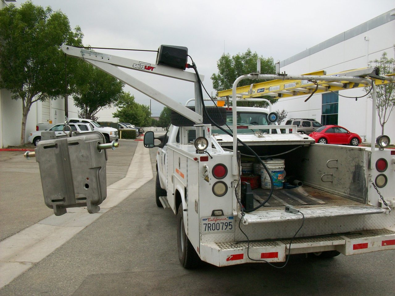 Service and Utility Truck Body Cranes Spitzlift Manufacturing
